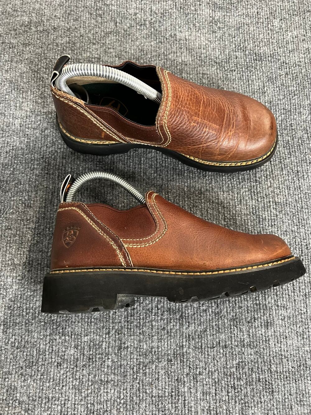 Ariat Brown 100% Genuine Leather Slip On Shoes Good Conditon Size 7